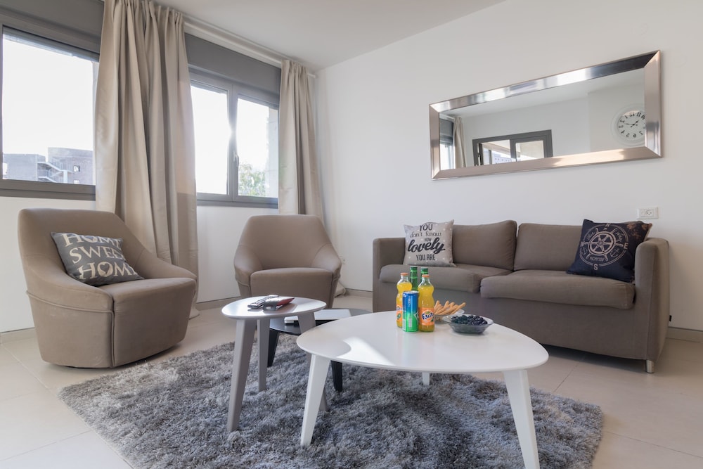 Kook 7 Apartment - Isrentals view 2