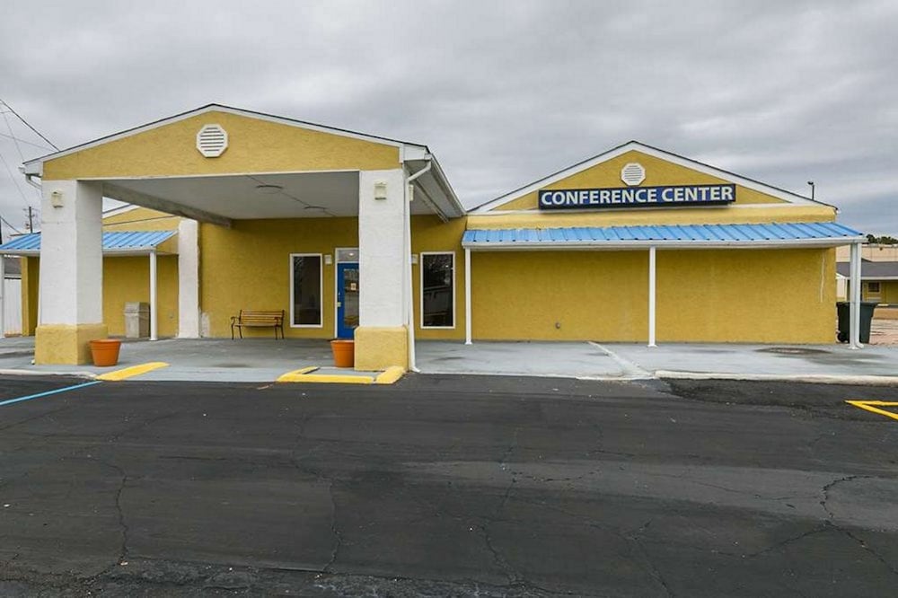 Rodeway Inn & Suites Enterprise
