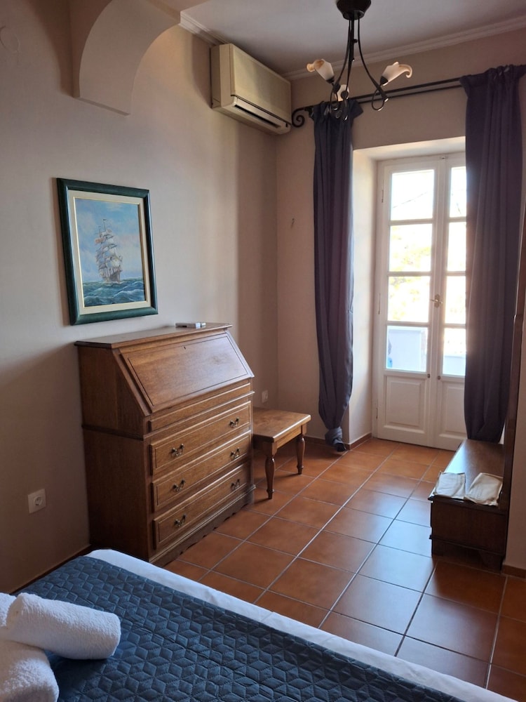 Villa Hydra Estrella