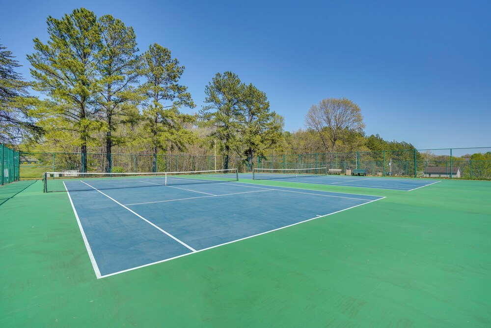 Retreat on The Woods Resort: Mtn View Golf Course! - Property Image 14