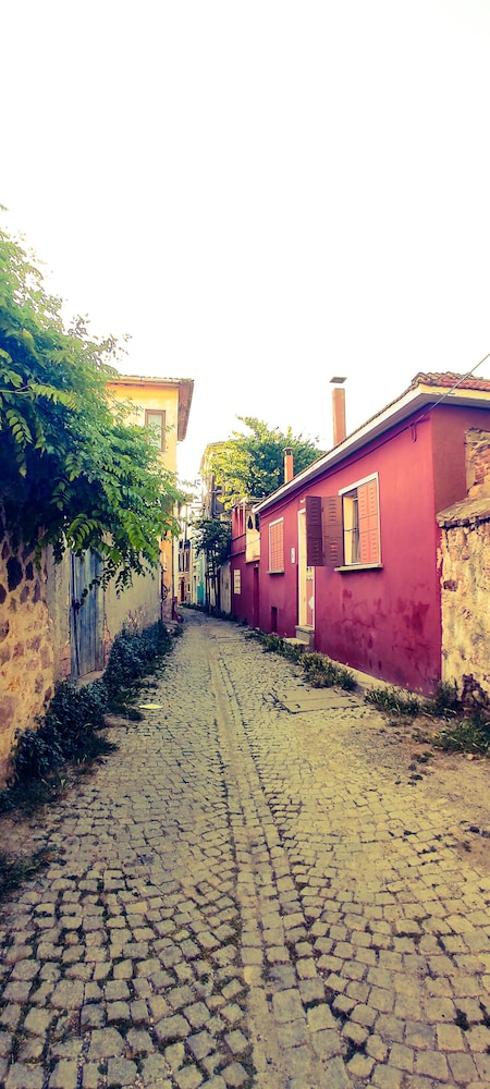 Ayvalik Moda Pansiyon - Image 28