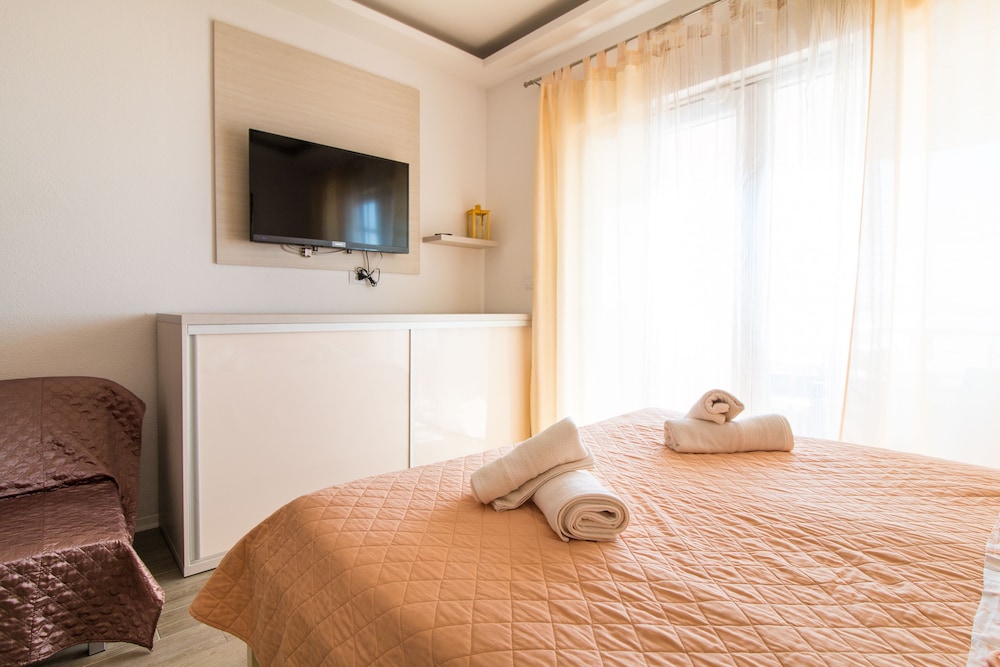 Apartments Rakuljic
