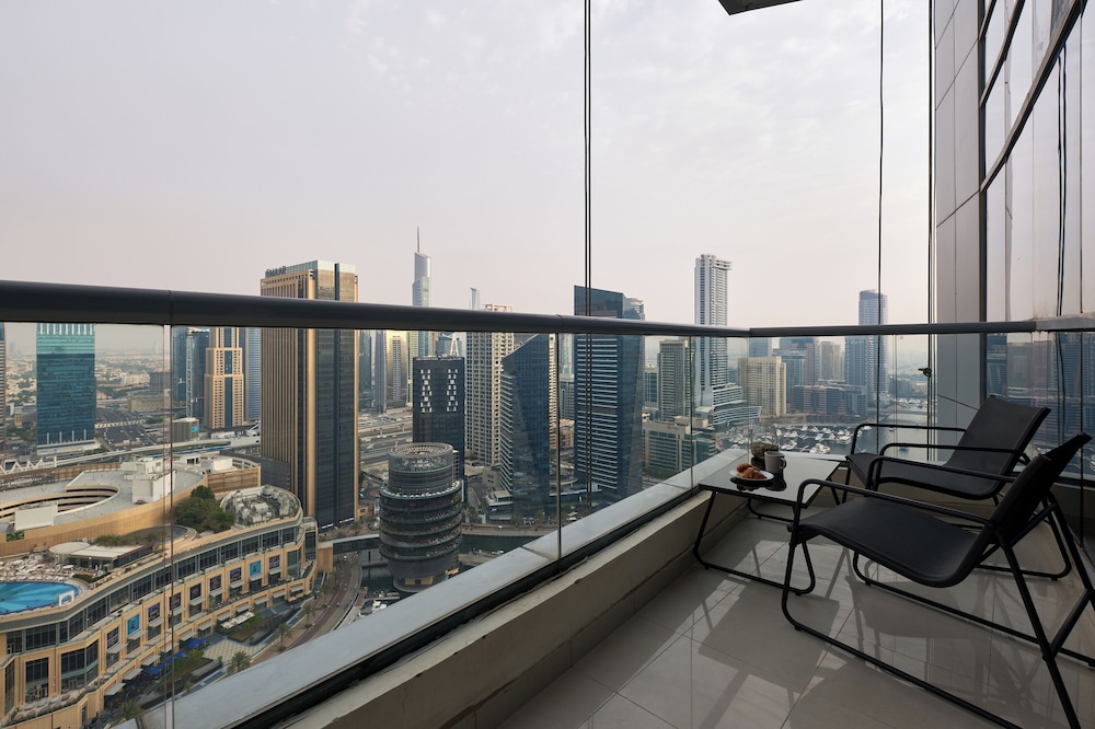 Stunning Marina View 1 bedroom