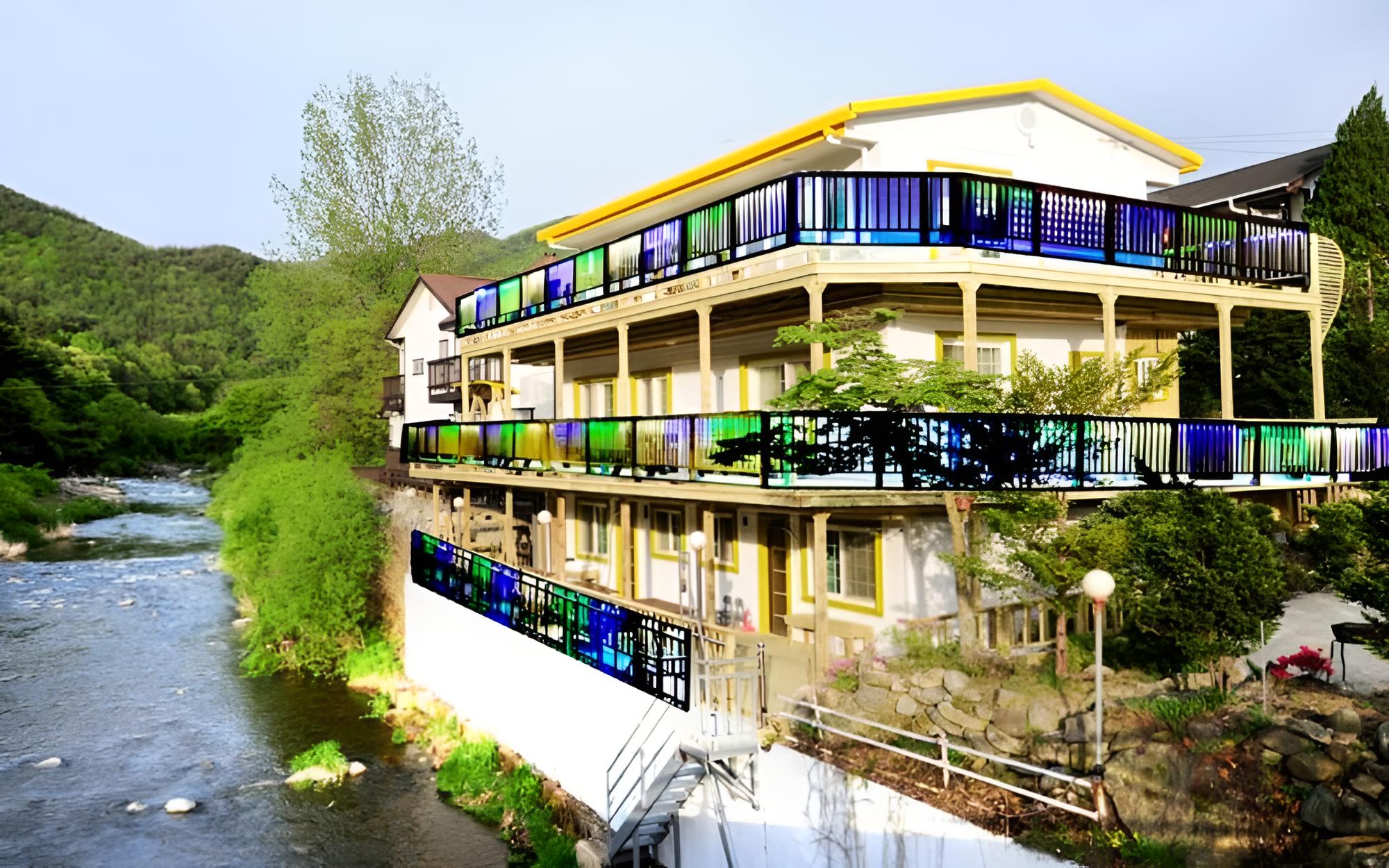 Muju Sannaedl Pension view 3