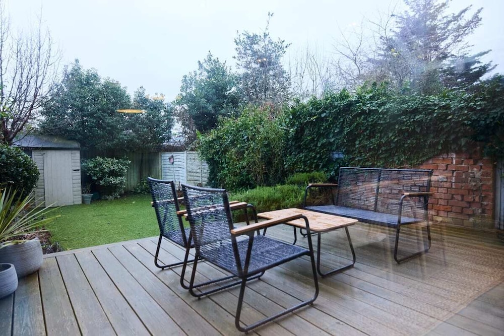 The Harlesden Haven - Stunning 4bdr With Garden