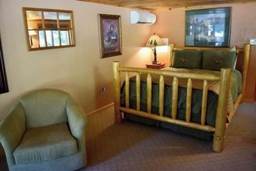 Reflections Inn