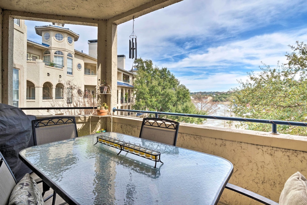 Lakefront Lago Vista Condo w/ Resort Amenities! - Property Image 7