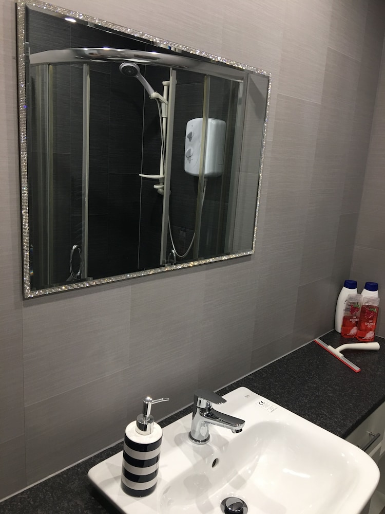 Glasgow Charing Cross Apartments