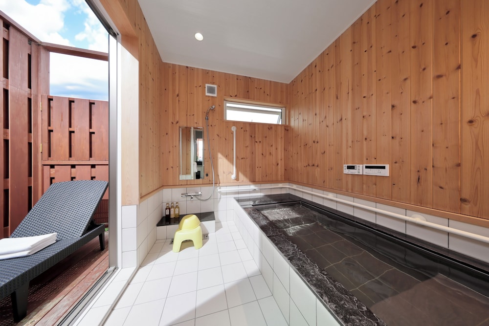 Photo 72