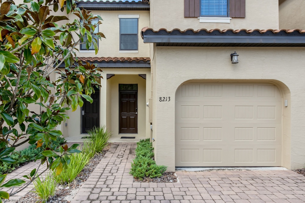 Championsgate Town Home Near Top Golf Courses and Disney - 3bd/2.5 Bath #3213 view 3