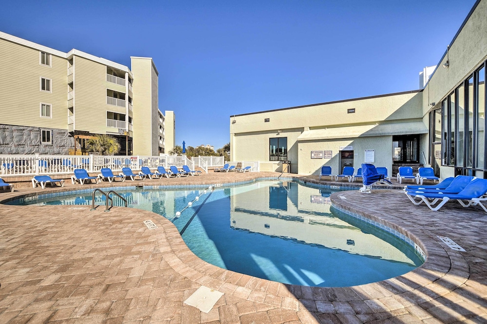 Steps to Beach: Myrtle Beach Condo w/ Resort Perks