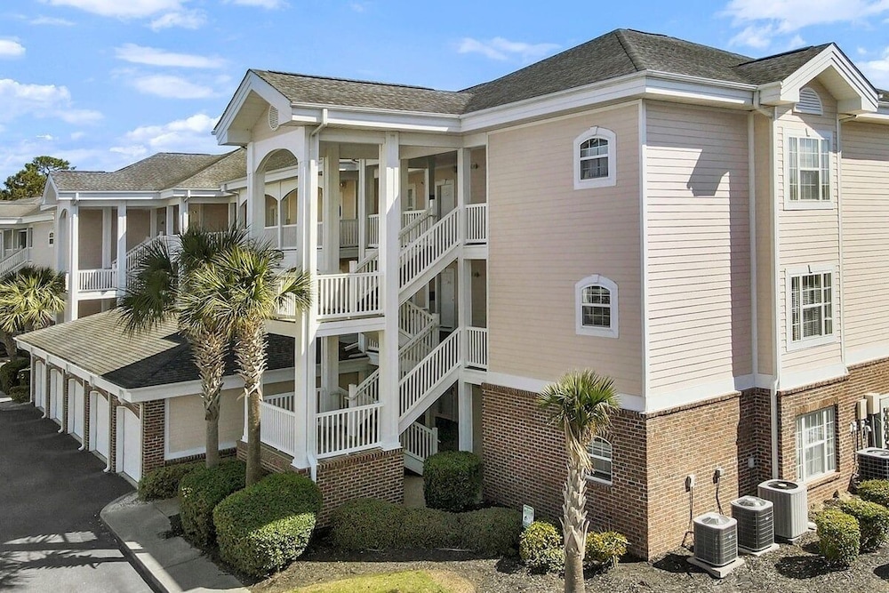 Magnolia North 4878-305 2 Bedroom Condo