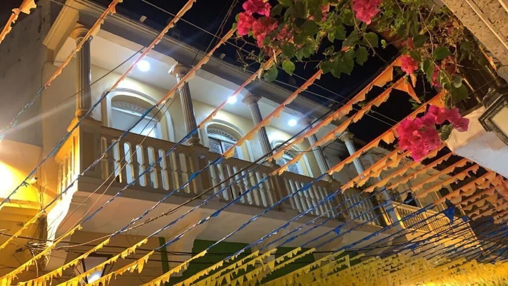 HOSTEL M&H