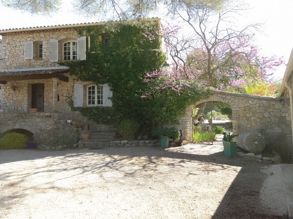 Domaine l'Helion