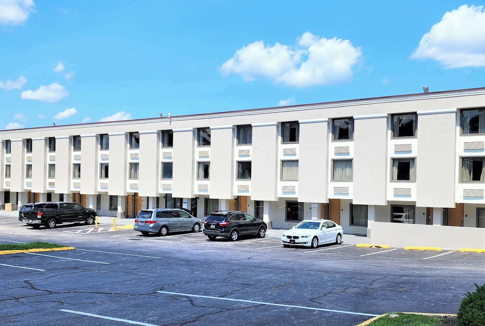 Annapolis Vacations - Motel 6 Catonsville, MD - Baltimore West - Property Image 6