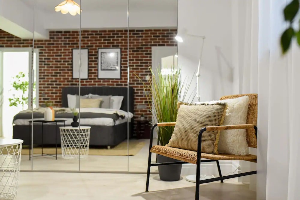 Aiastay Bucharest River Apartments