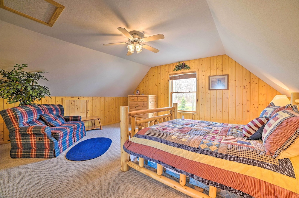 Waterfront Lake Huron Home - Private Beach! view 3
