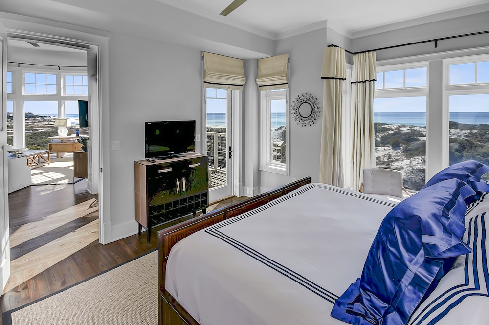 Gulf Front Penthouse Condo Complimentary Golf Cart 407 Compass Point 1, Watersound - 3 Br, Slps 8 3 Bedroom Condo by RedAwning view 4