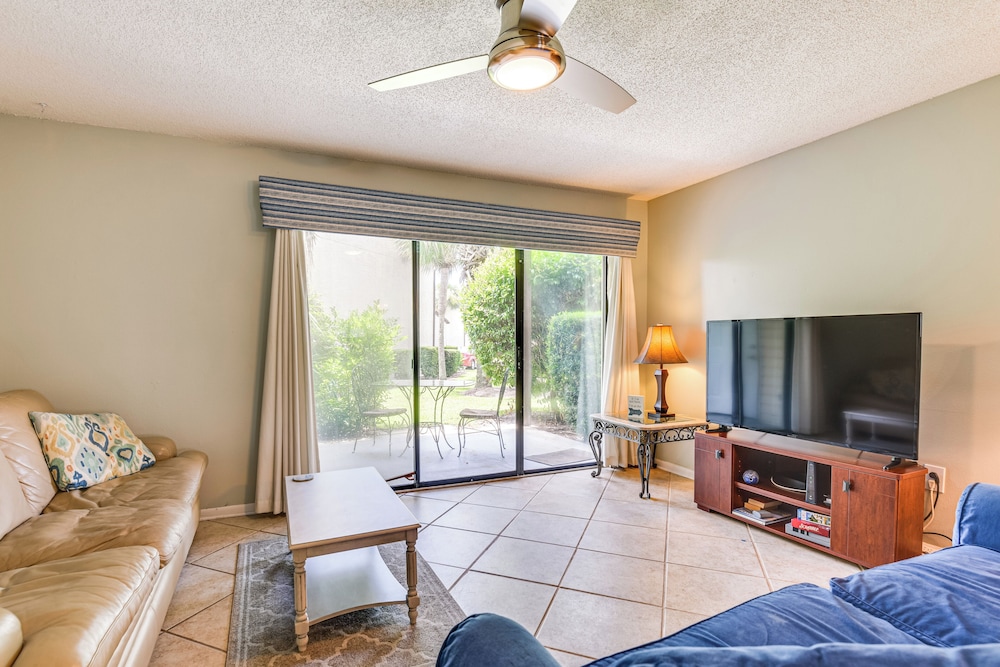 Walk to Beach: Resort Getaway in Pcb!