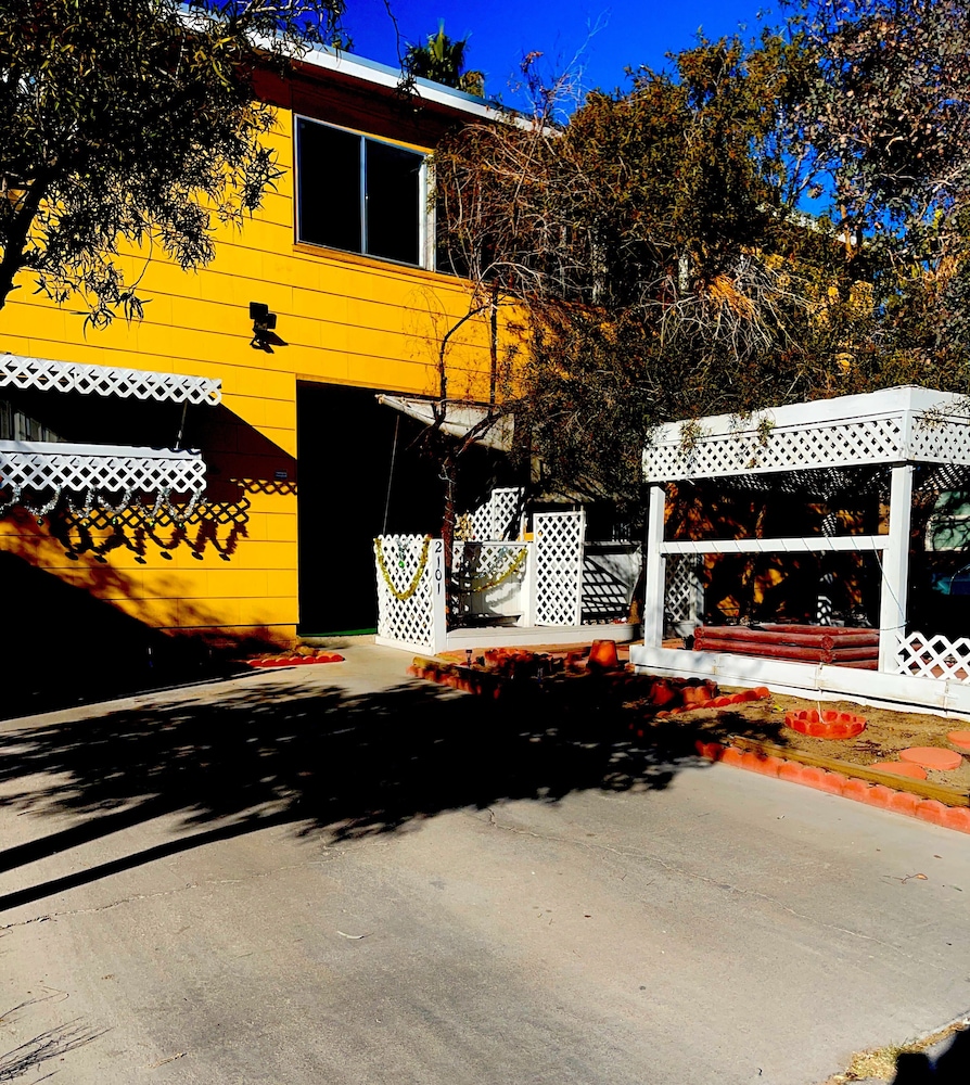 The Yellow Penthouse