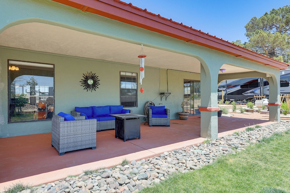 Walk to State Park: Secluded Retreat in Las Cruces