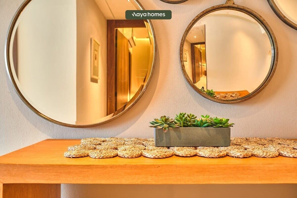 Luxurious 1BR Condo in Zona Romantica - Pool