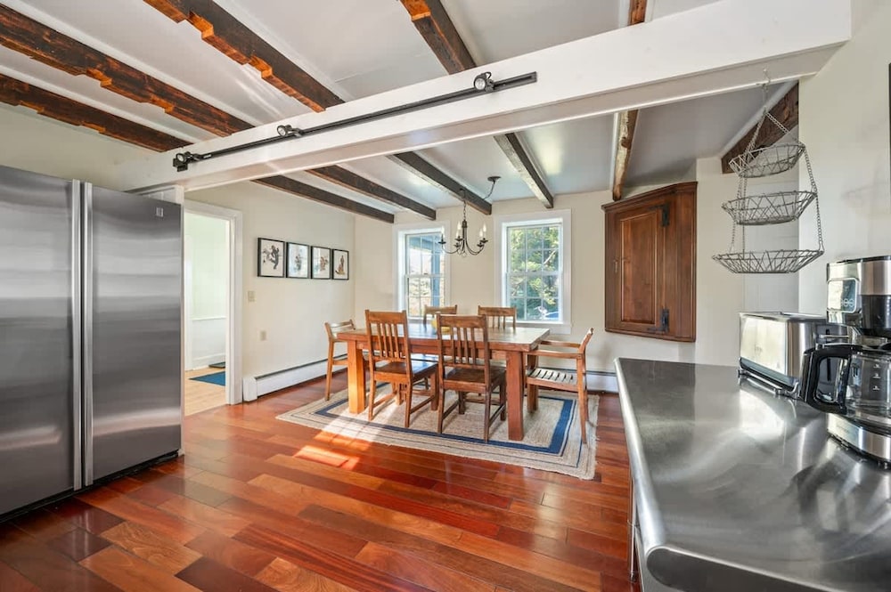 Perfect Upstate Home in Rhinebeck w low Fees