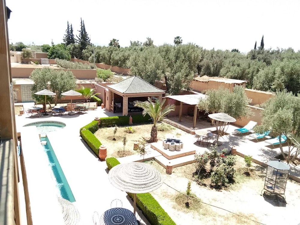 Riad dar chenguiti