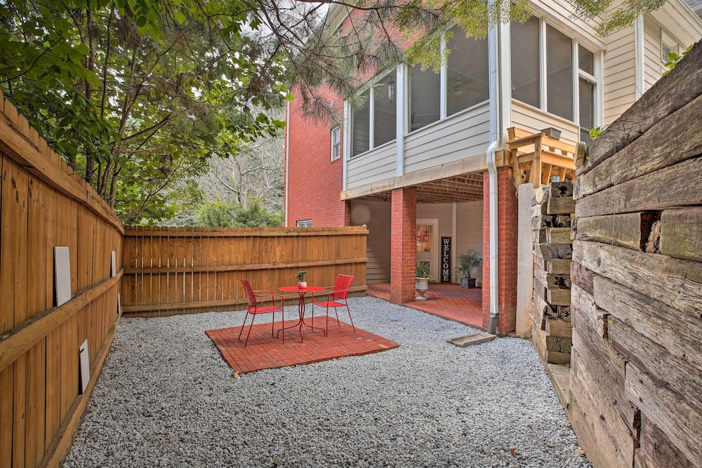 Quiet Mableton Home, Near Six Flags + Truist Park!