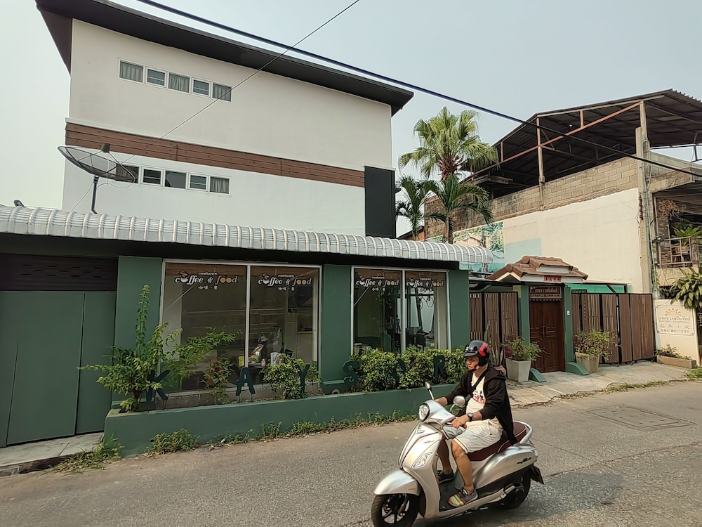 Kaysorn Residence