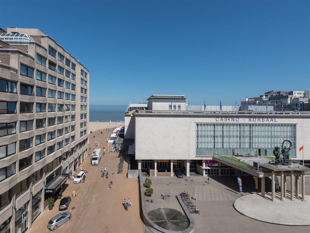 Beautiful Apartment in a top Location Near Beach