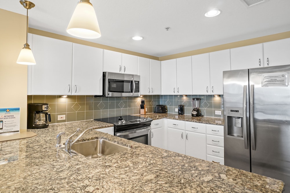 Grand Panama Beach Resort by Panhandle Getaways