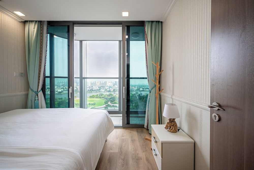 Landmark 81 & Vinhomes - ZEN Saigon Citypoint.