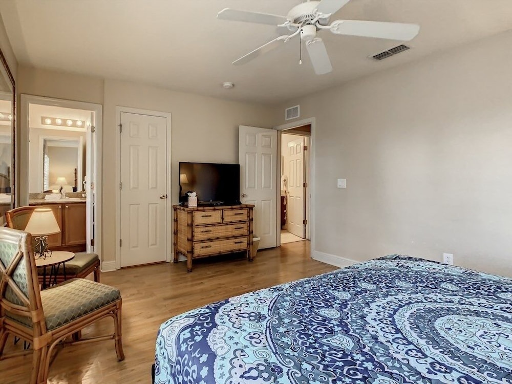 Annas Stunning Townhome In Regal Palms Resort Near Disney 3 Bedroom Townhouse