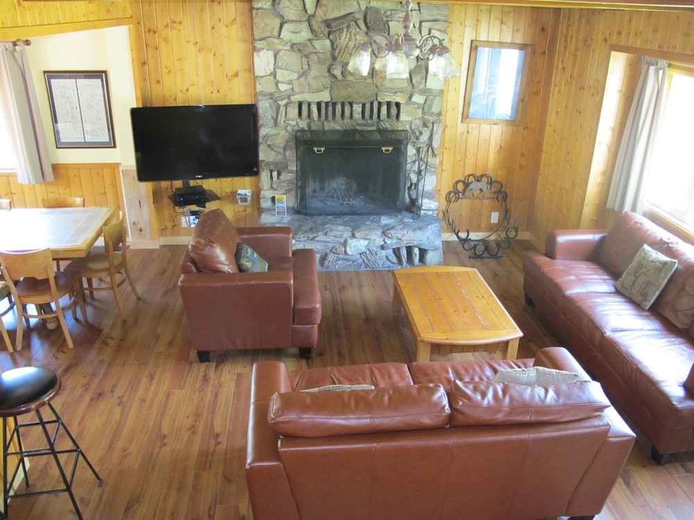 Convict Lake Resort