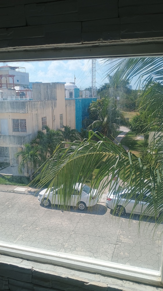 Majestic Blue Bay of Cancun - Up to 14 Pax
