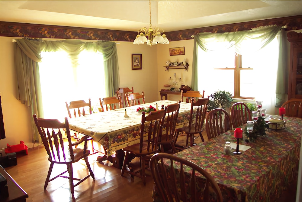 Heritage Homestead Inn