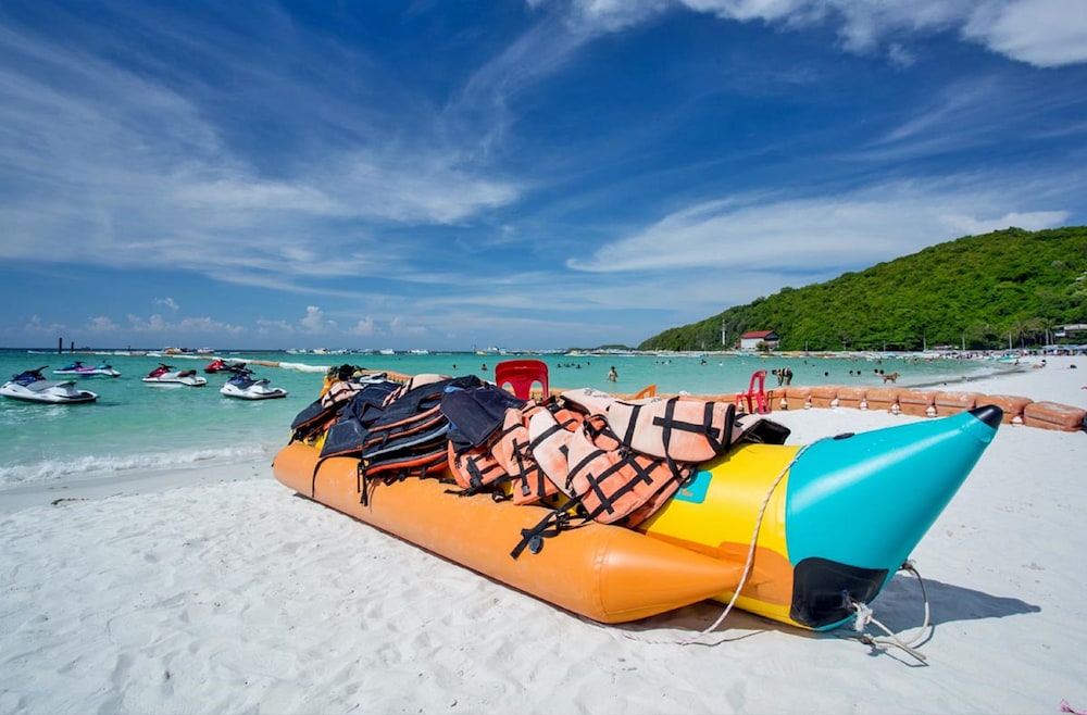 GoldStone Residency Patong , Phuket