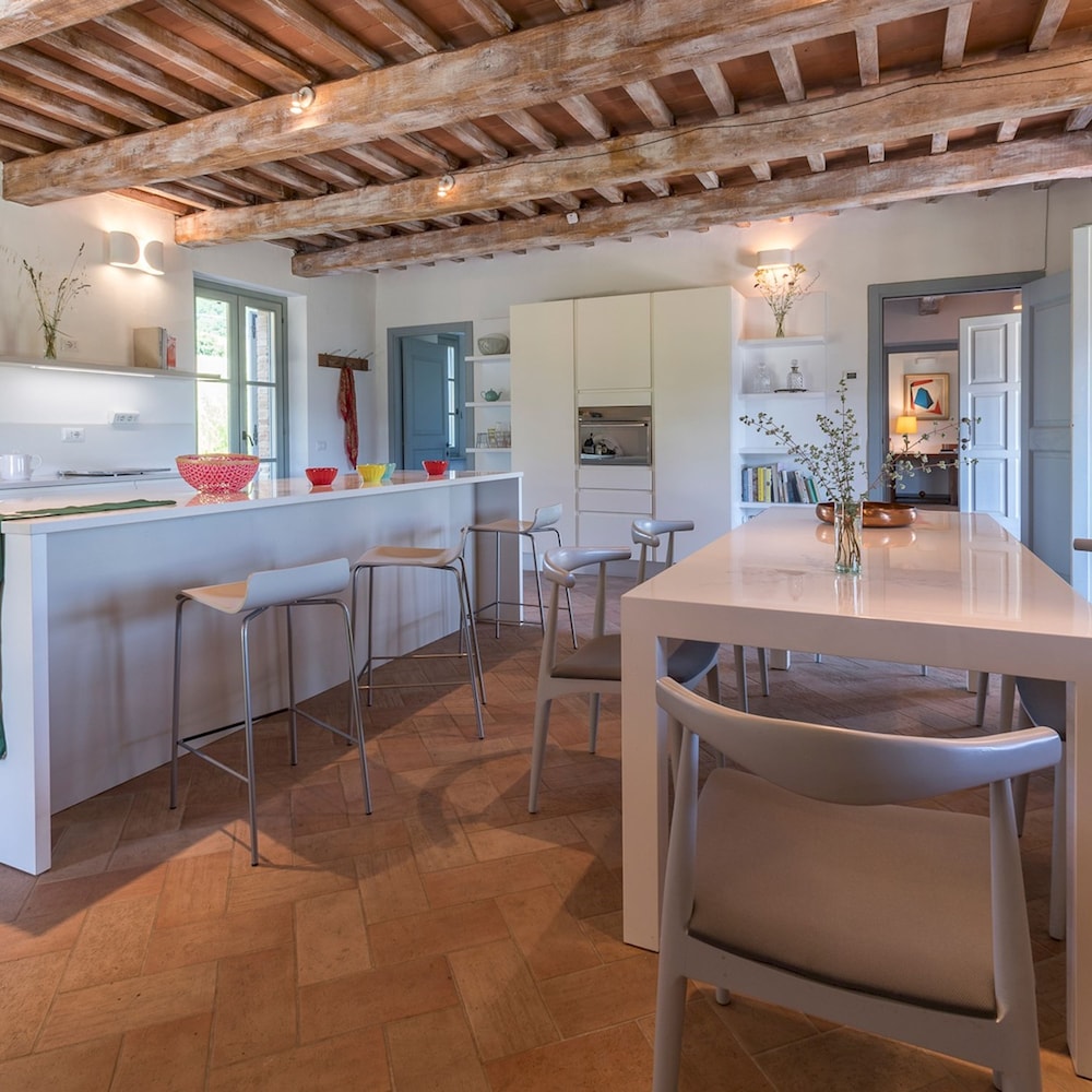 Casa Vita 8 Emma Villas view 3