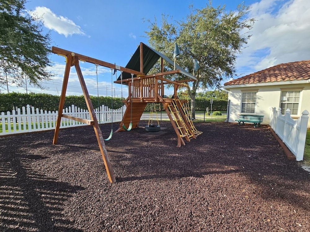 Th211bd Tuscan Hills 4 Bed 4 Bedroom Home