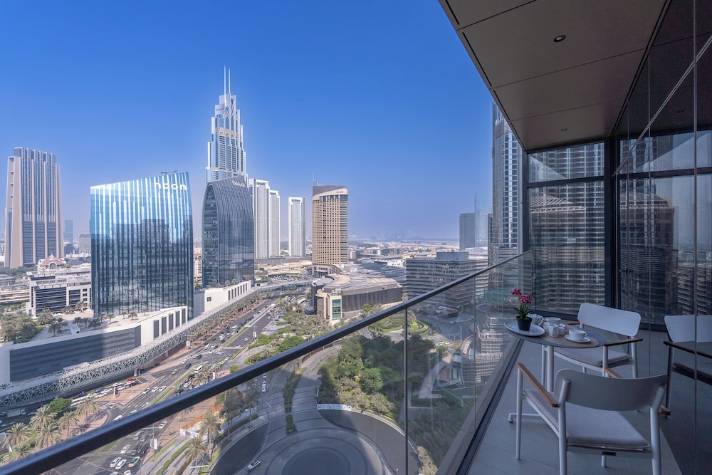 Address Residences Dubai Opera - Burj Khalifa City Views 2 & 3-Bedroom Apartment 1 minute walk to Burj Khalifa, Dubai Mall, Dubai Fountain by Heaven Crest