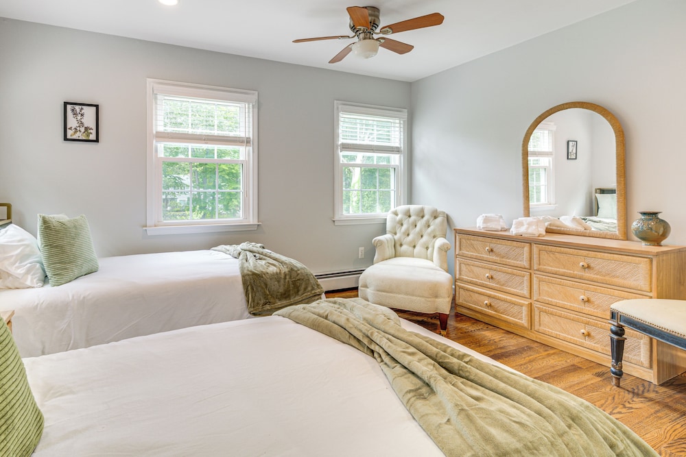 Pool, Gardens & Hot Tub: Luxe Sandy Hook Home!