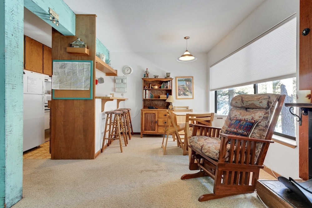 Bear Valley Vacation Condos by RedAwning
