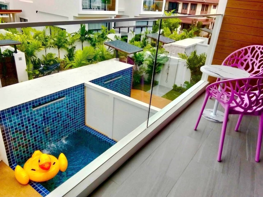 Goldena Residence Pool Villas