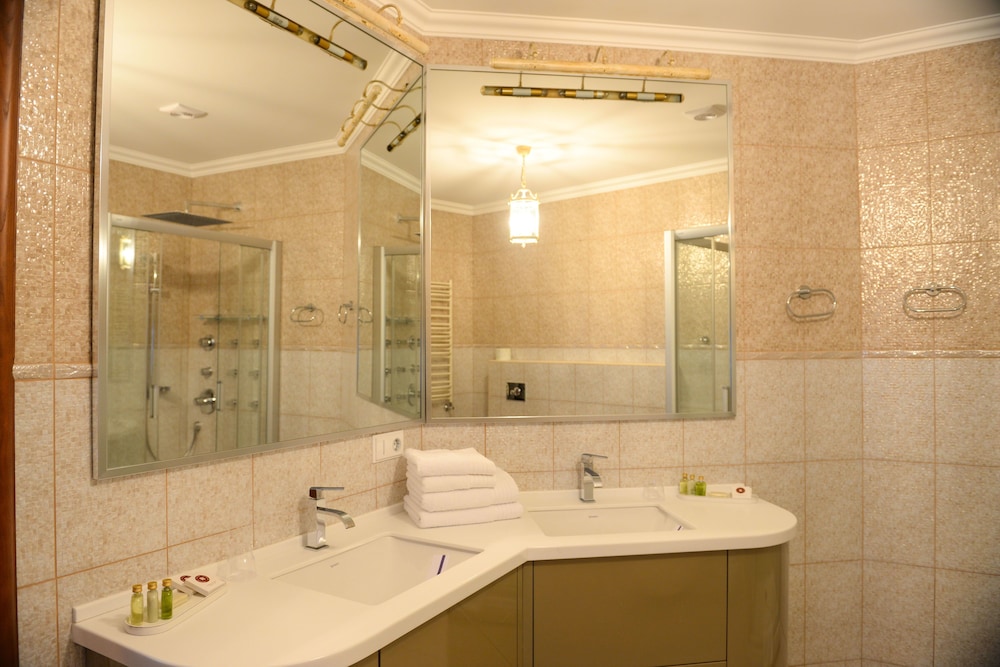 Premium Village Residence