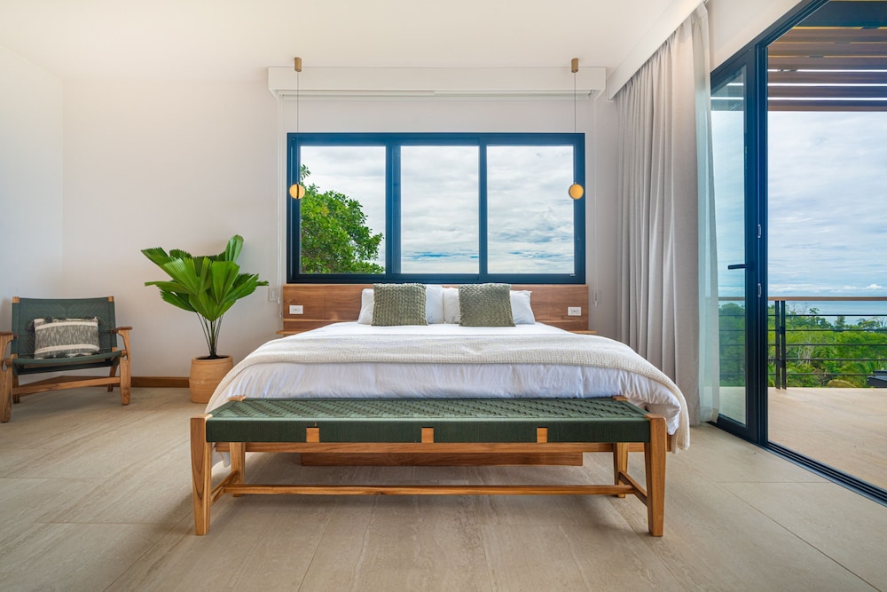 Villa del Cielo Oceanview Villa Near Uvita Beaches