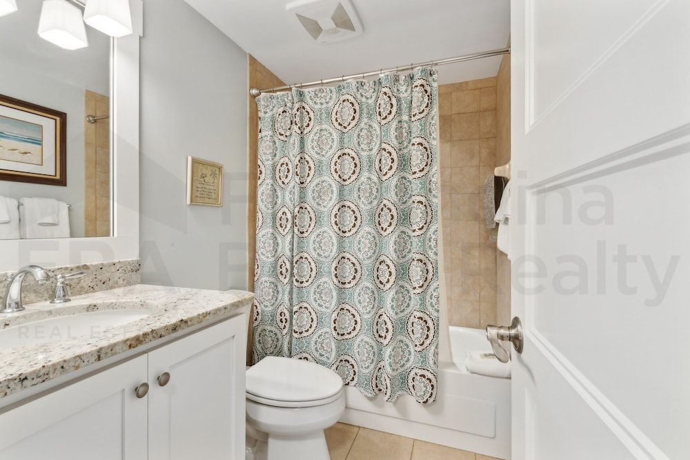 444 Amelia By The Sea 3 Bedroom Condo