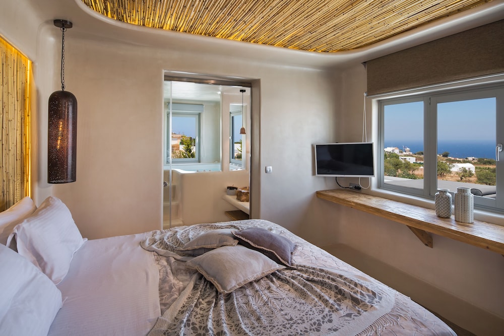 Senses Luxury Houses