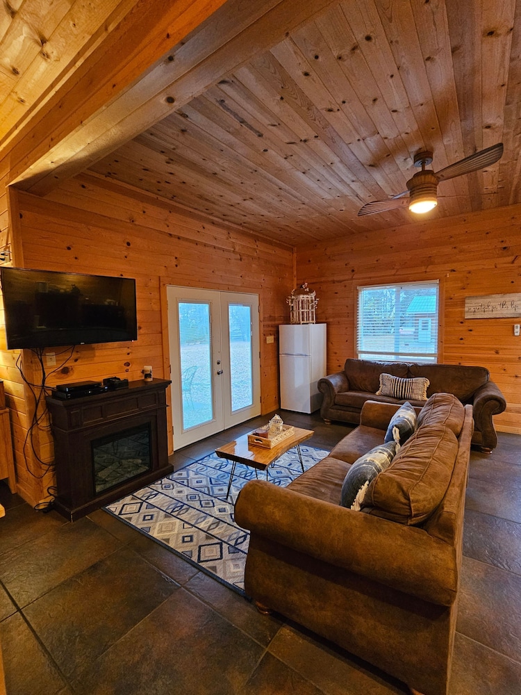Honey Bear Haven Suite 3