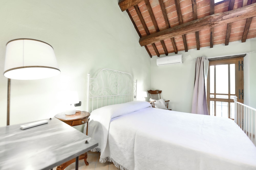 Agriturismo Castello delle Fornaci - Private Jacuzzi